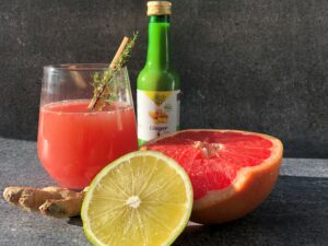Mocktail au gingembre avec pamplemousse et bergamote